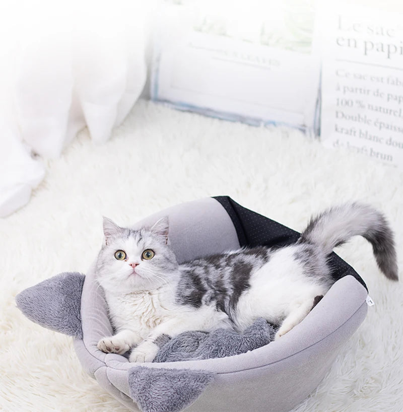 New Deep Sleep Comfort Cat Bed.